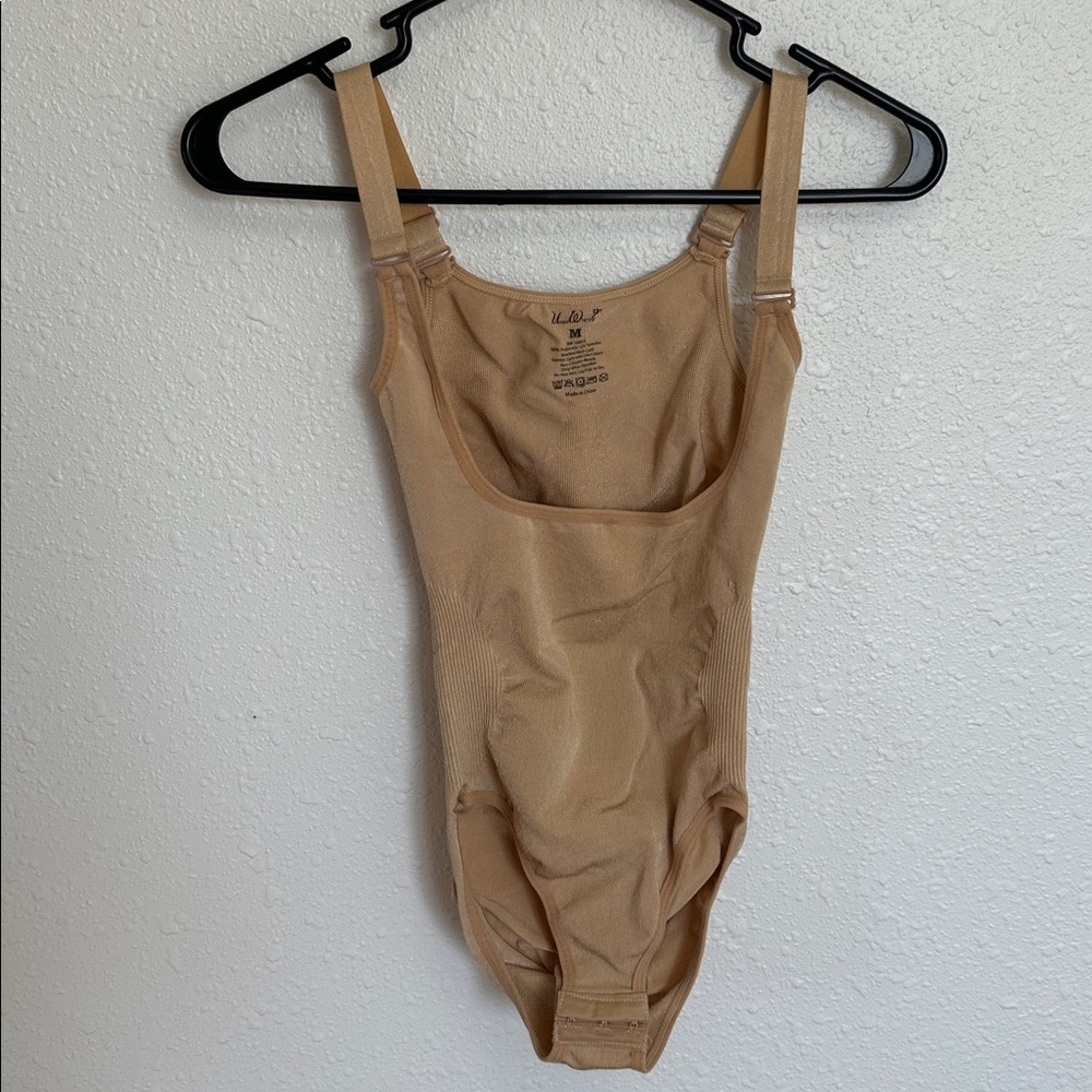 Under Where Tan Bodysuit Size Medium